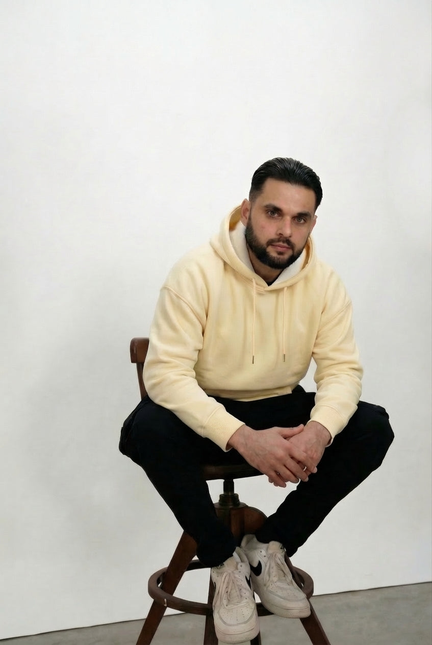 Classic Hoodie – Cream (Unisex)